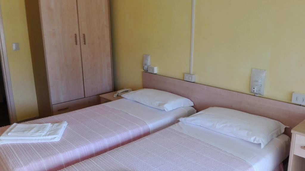 Hotel Ninfea Cervia Eksteriør bilde