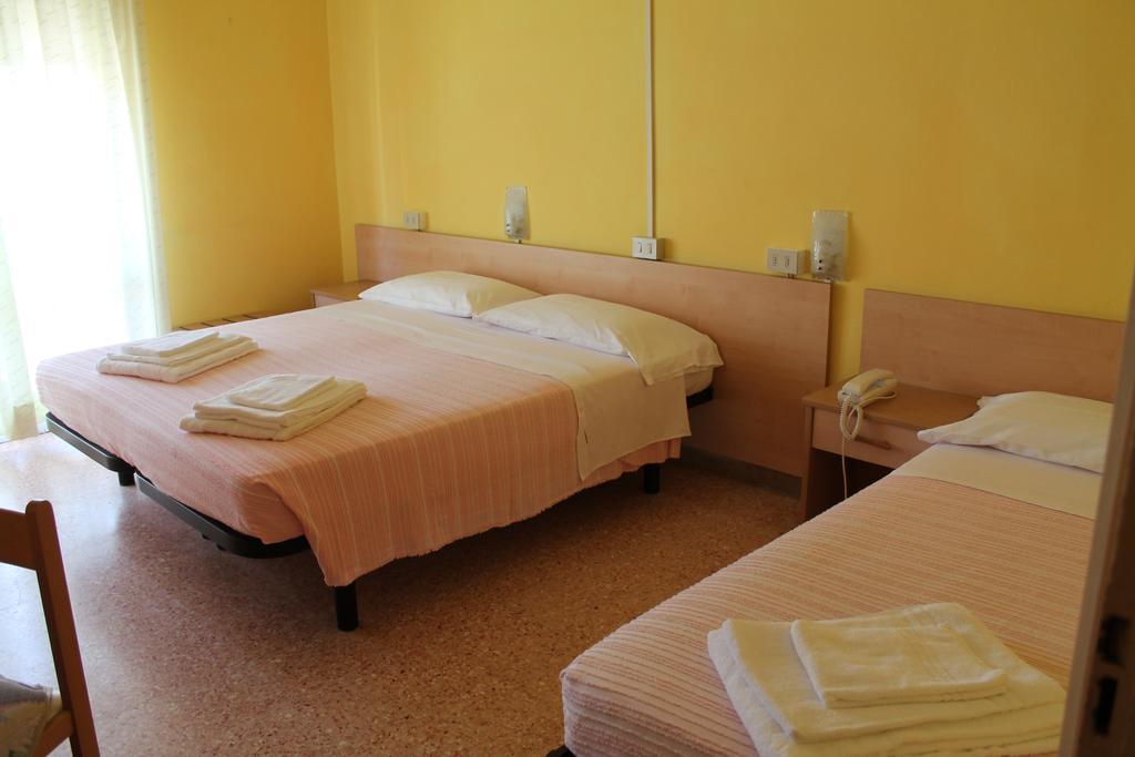 Hotel Ninfea Cervia Eksteriør bilde