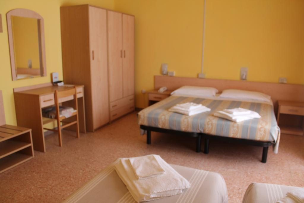 Hotel Ninfea Cervia Eksteriør bilde