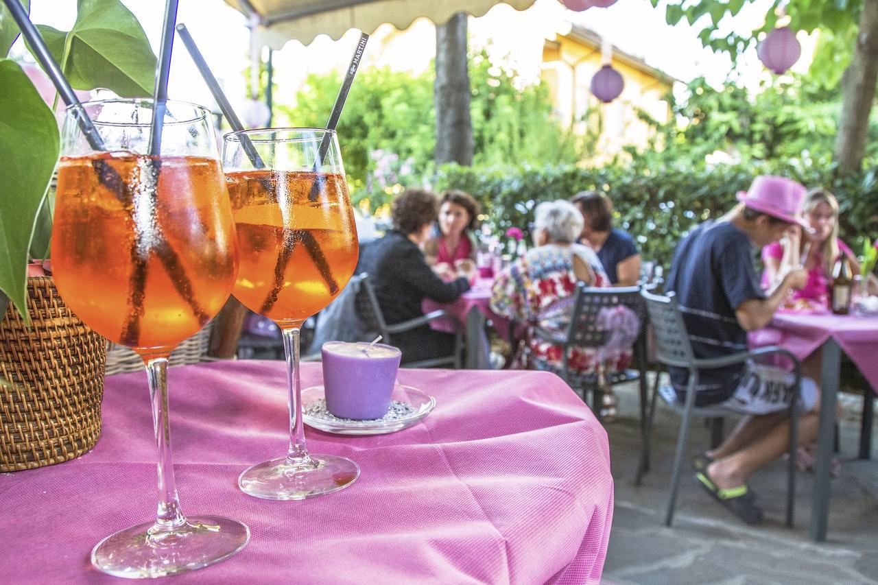 Hotel Ninfea Cervia Eksteriør bilde
